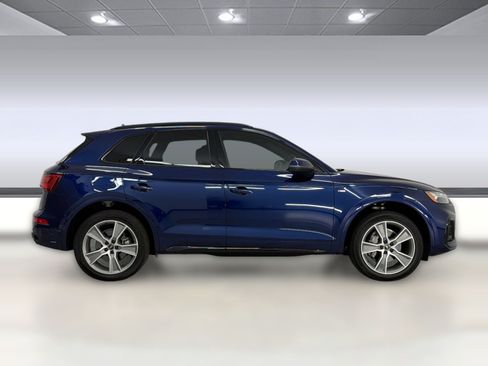 Used 2025 Audi Q5 2.0T Premium AWD/4WD image 8