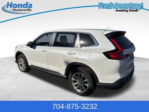 Used 2023 Honda CR-V EX image 6