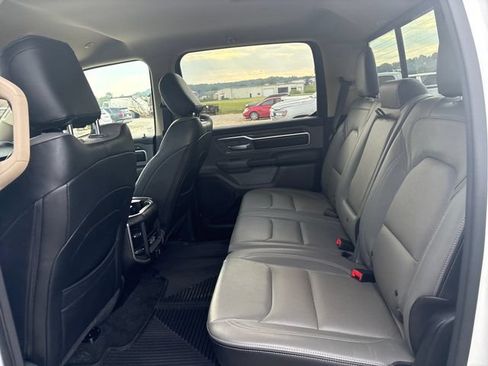 Used 2020 RAM 1500 Big Horn AWD/4WD image 9