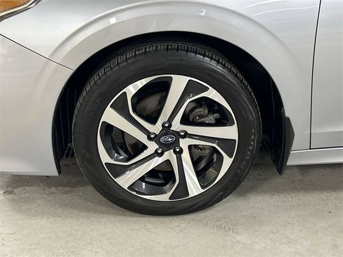 Certified 2022 Subaru Legacy Limited image 10
