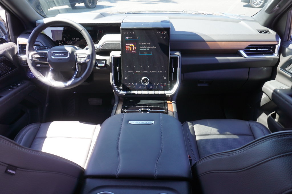 Certified 2026 GMC Yukon Denali AWD/4WD image 13