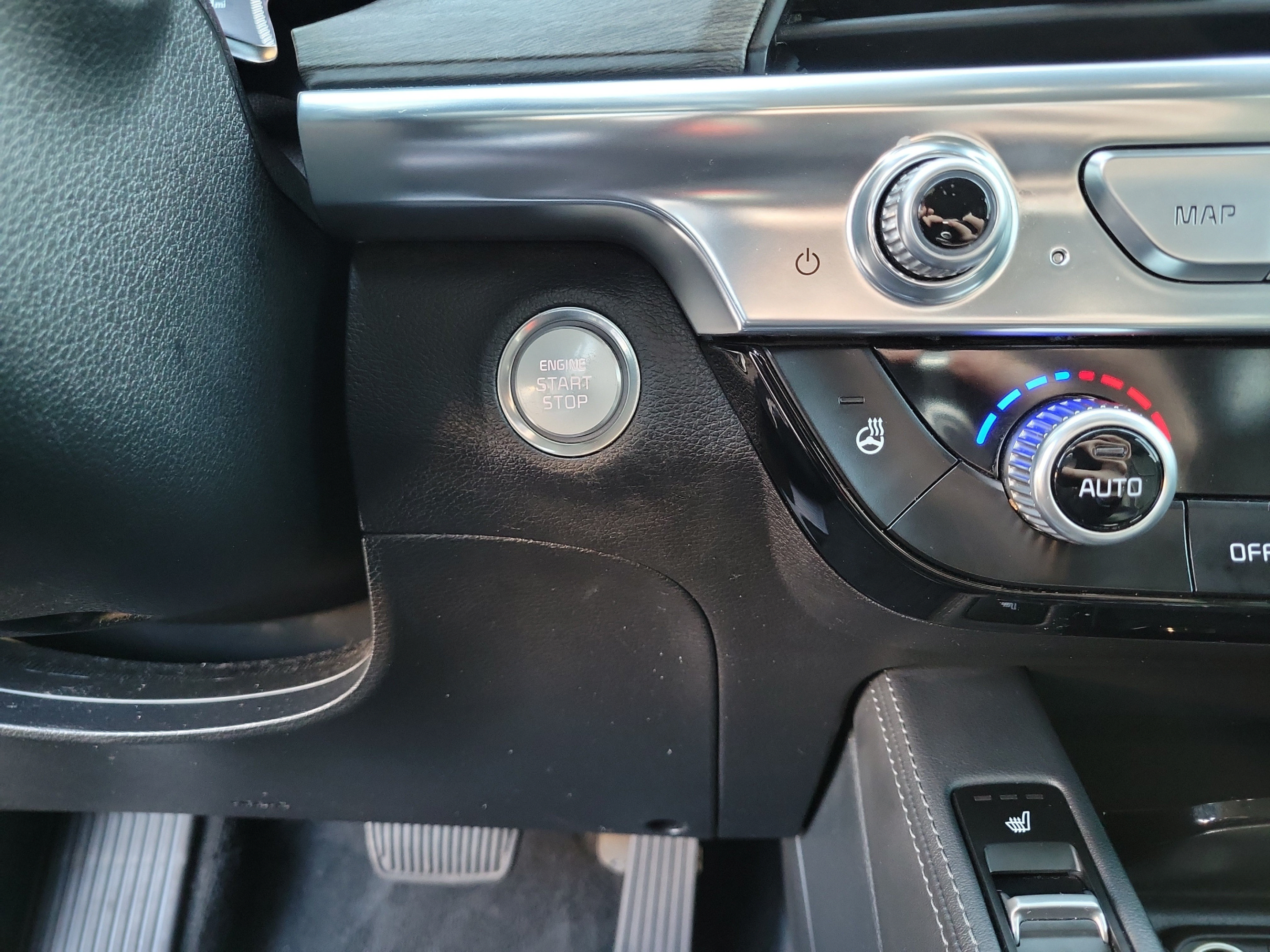 Used 2022 Kia Telluride EX w/ EX Premium Package AWD/4WD image 21