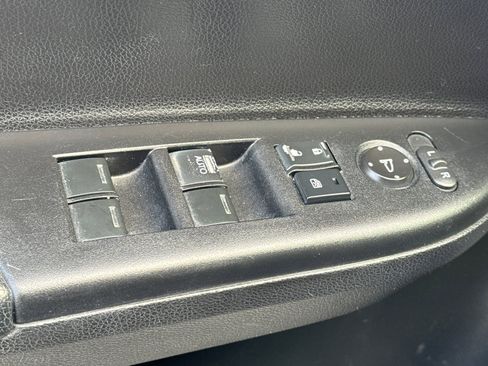 Used 2016 Honda Accord Sport image 13