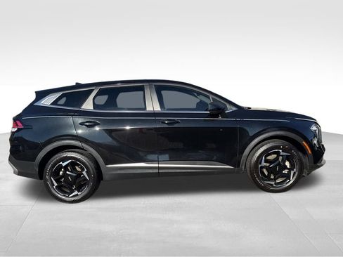 Certified 2023 Kia Sportage LX image 10