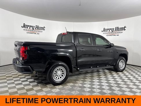 Used 2024 Chevrolet Colorado W/T w/ WT Convenience Package RWD image 6