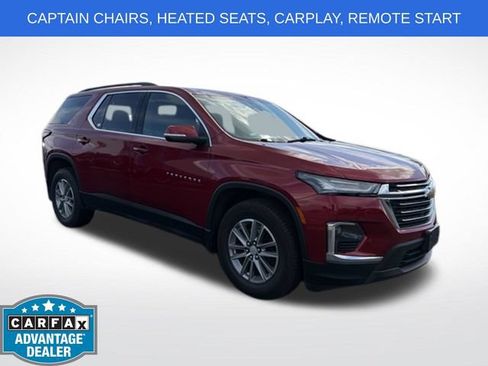 Used 2023 Chevrolet Traverse LT FWD image 2