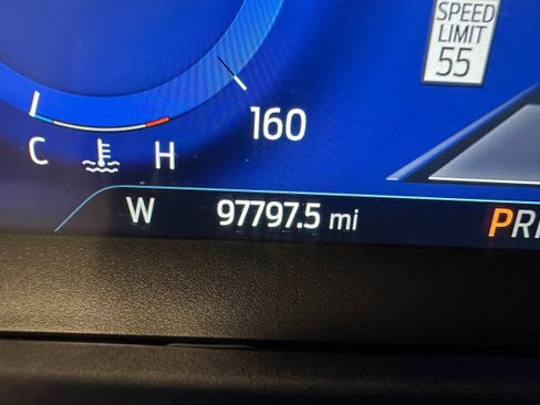 Used 2021 Ford Explorer Platinum w/ Equipment Group 601A image 26