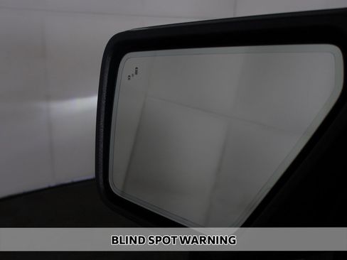 Used 2023 Ford F150 Lariat image 7