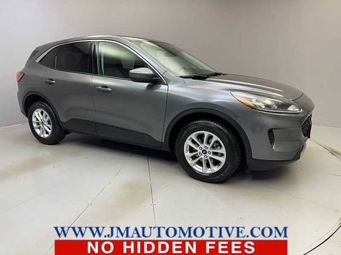 Used 2021 Ford Escape SE image 7