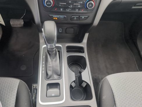Used 2018 Ford Escape SE AWD/4WD image 9