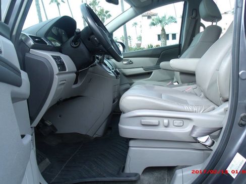 Used 2014 Honda Odyssey EX-L image 7