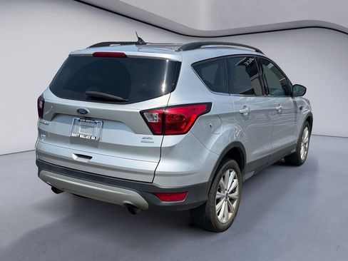 Used 2019 Ford Escape SEL FWD image 4