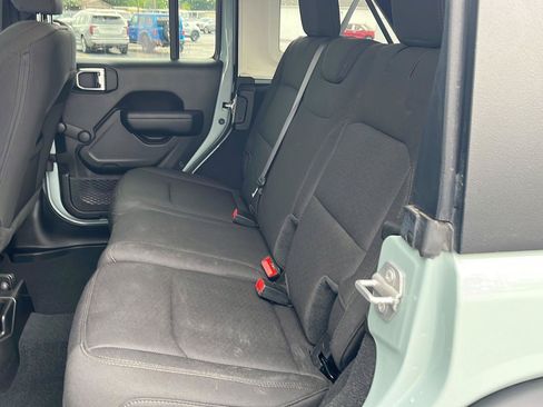 Used 2023 Jeep Wrangler Unlimited Sport AWD/4WD image 21