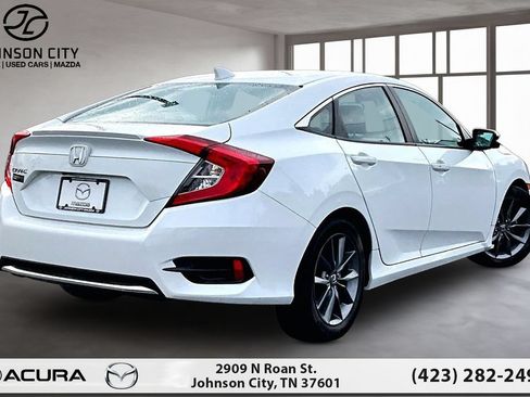 Used 2019 Honda Civic EX image 2