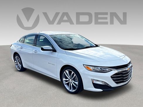 Used 2024 Chevrolet Malibu LT image 1