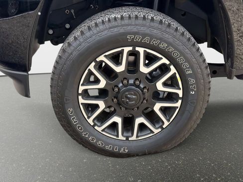 Used 2025 RAM 3500 Longhorn image 11