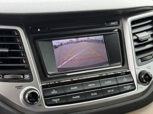 Used 2016 Hyundai Tucson SE w/ Option Group 02 image 17