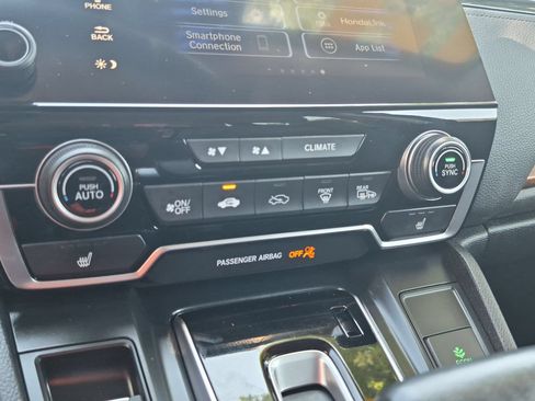 Certified 2019 Honda CR-V Touring image 22