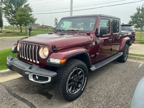 Used 2022 Jeep Gladiator Overland w/ Cold Weather Group AWD/4WD image 1
