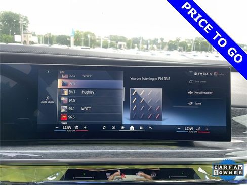 Used 2024 BMW 740i image 18