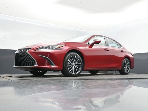 New 2025 Lexus ES 350 w/ Premium Package image 20