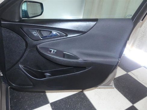 Used 2023 Chevrolet Malibu LT w/ Driver Confidence Package FWD image 25