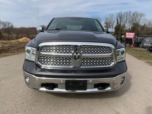 Used 2014 RAM 1500 Laramie w/ Convenience Group image 3
