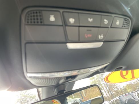 Used 2019 Mercedes-Benz E 450 4MATIC Sedan image 36