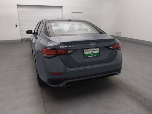 Used 2025 Nissan Sentra SR FWD image 6