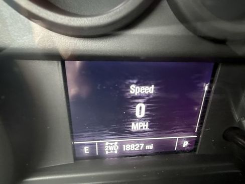 Certified 2024 GMC Sierra 1500 Pro w/ Pro Value Package image 12