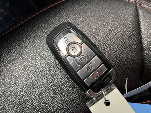 Used 2023 Ford Explorer ST-Line AWD/4WD image 28