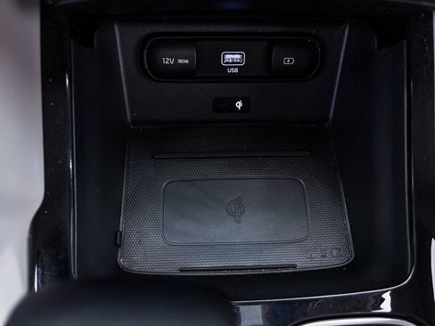 Used 2021 Kia Telluride SX w/ SX Prestige Package image 31