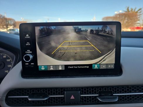 Used 2023 Honda HR-V EX-L image 18