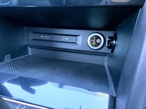 New 2026 Volkswagen Taos S AWD/4WD image 19