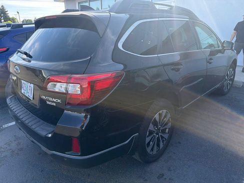 Used 2017 Subaru Outback 3.6R Limited AWD/4WD image 2