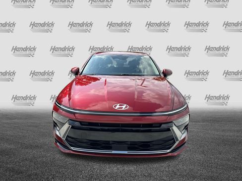 Used 2025 Hyundai Sonata SEL FWD image 3