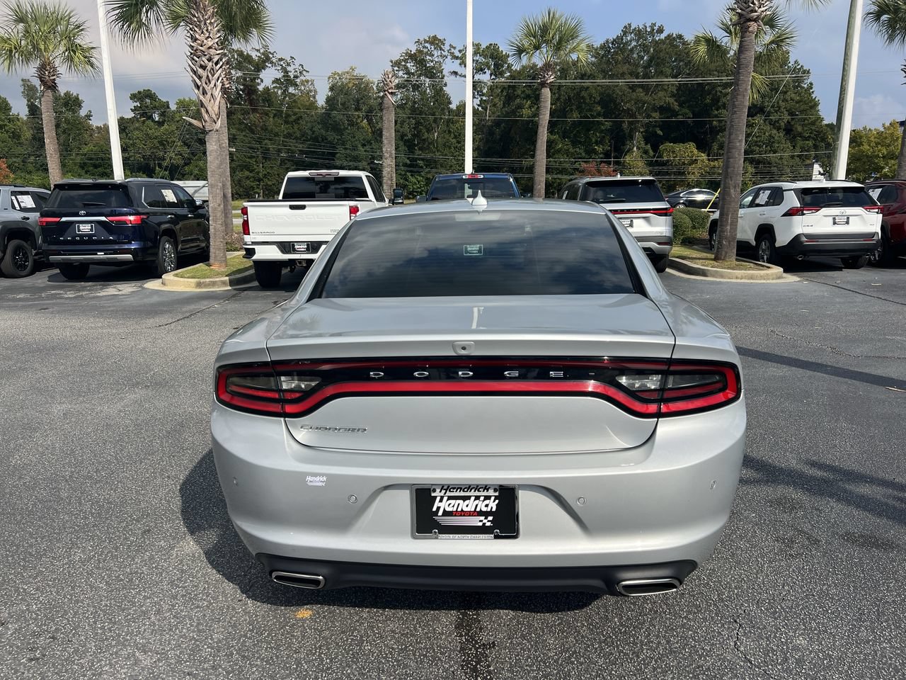 Used 2023 Dodge Charger SXT RWD image 9