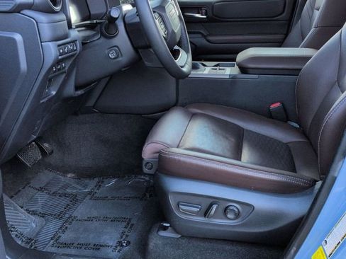 Certified 2025 Toyota Land Cruiser image 13