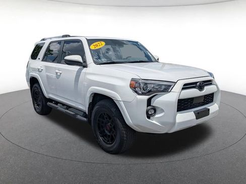 Used 2022 Toyota 4Runner SR5 RWD image 9