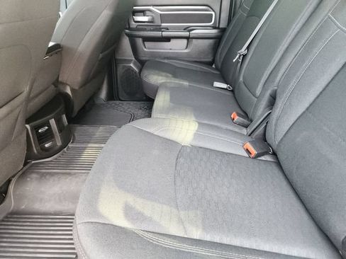 Used 2025 RAM 2500 Big Horn AWD/4WD image 33
