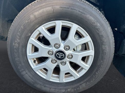 Used 2026 Toyota Tacoma SR5 RWD image 10