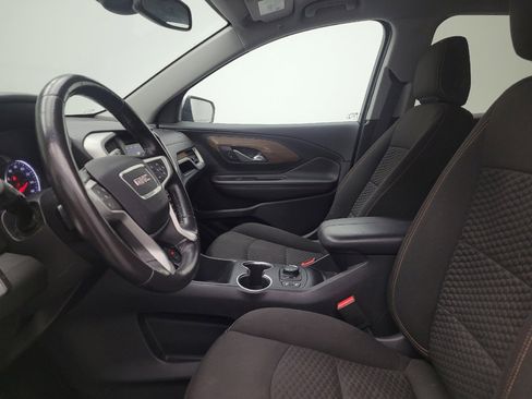 Used 2020 GMC Terrain SLE w/ Driver Convenience Package image 17