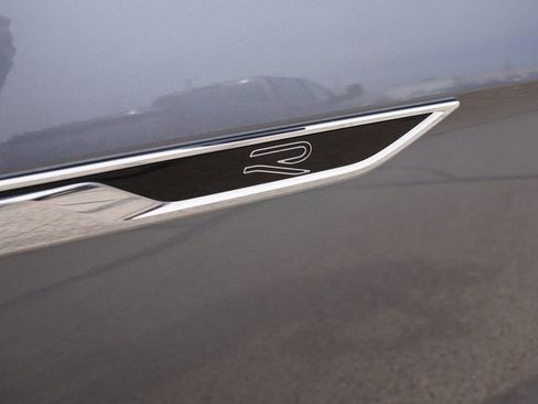 Used 2024 Volkswagen Atlas SEL Premium R-Line image 14