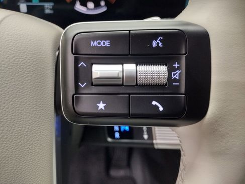 New 2026 Hyundai Santa Fe SE image 29