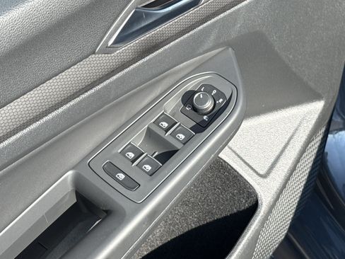 Used 2024 Volkswagen GTI SE w/ SE Leather Seats Package FWD image 19