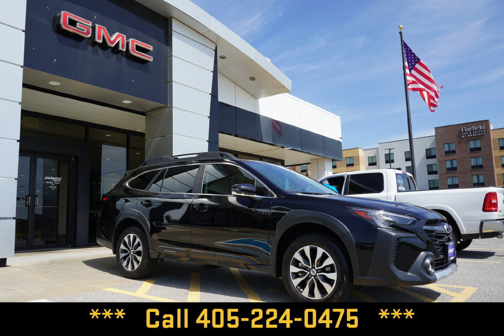 Used 2025 Subaru Outback Limited AWD/4WD image 2