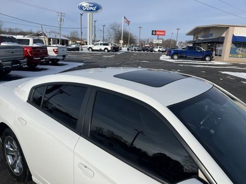 Used 2012 Dodge Charger SXT Plus image 7