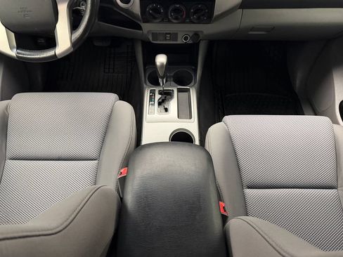 Used 2014 Toyota Tacoma 4x4 Double Cab w/ TRD Sport Package image 14
