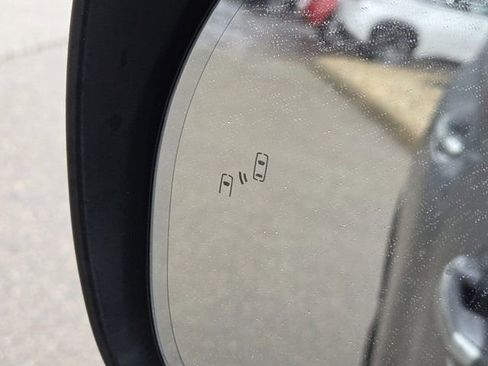 Used 2023 Lexus GX 460 Luxury image 19