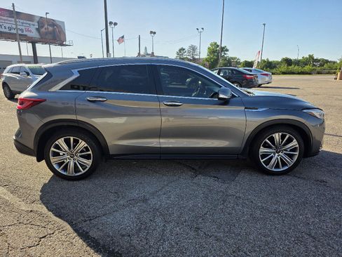 Used 2021 INFINITI QX50 Sensory FWD image 4
